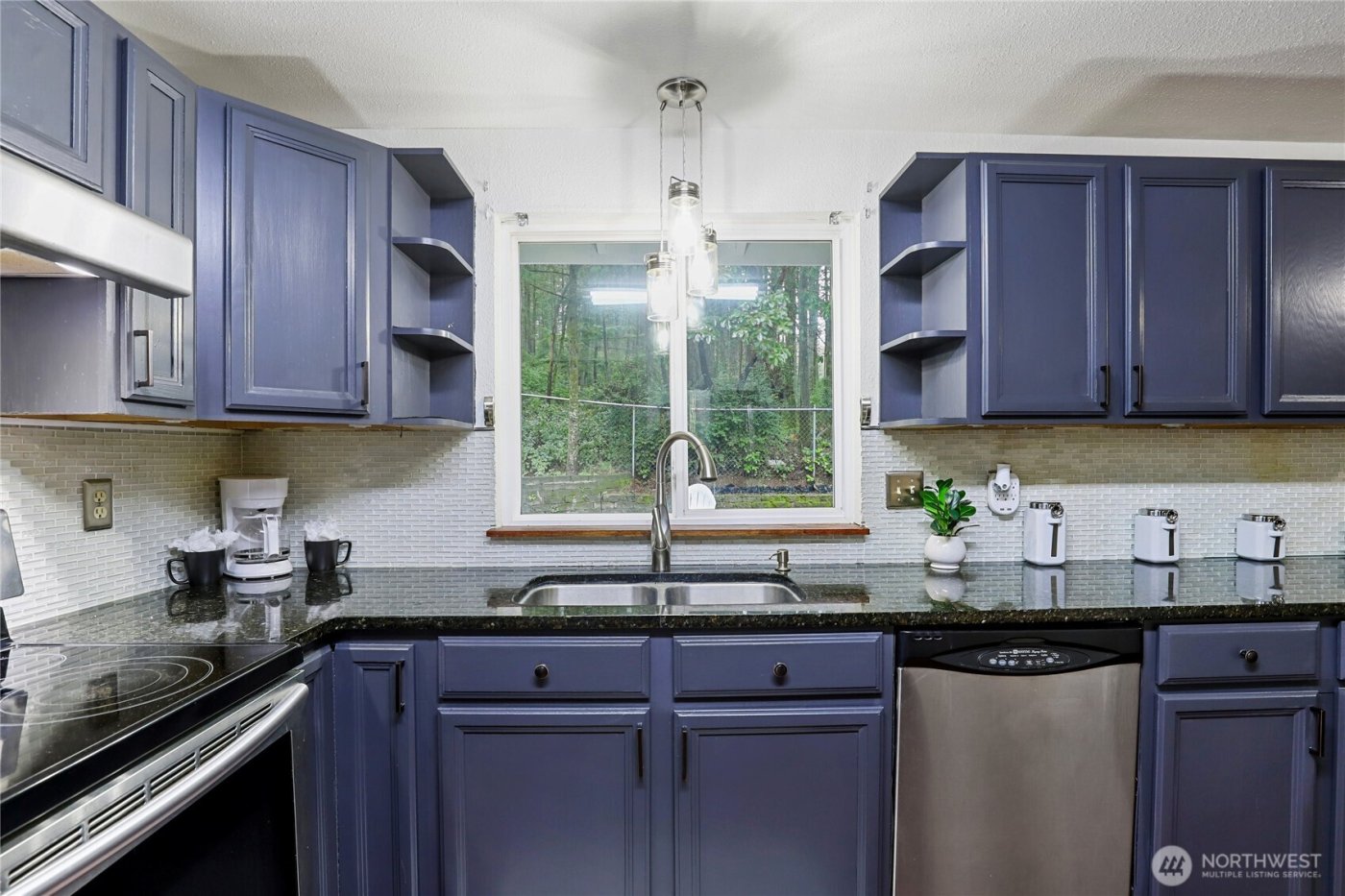 845 SW Shannon Drive , Port Orchard, WA 98367-7238