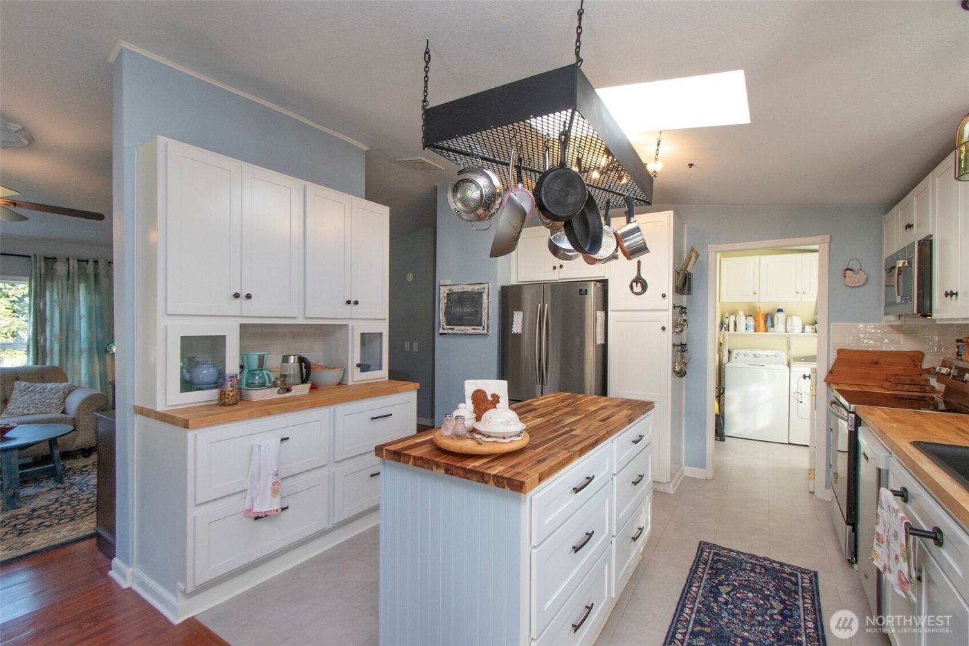 202 S Bayview Avenue , Port Angeles, WA 98362