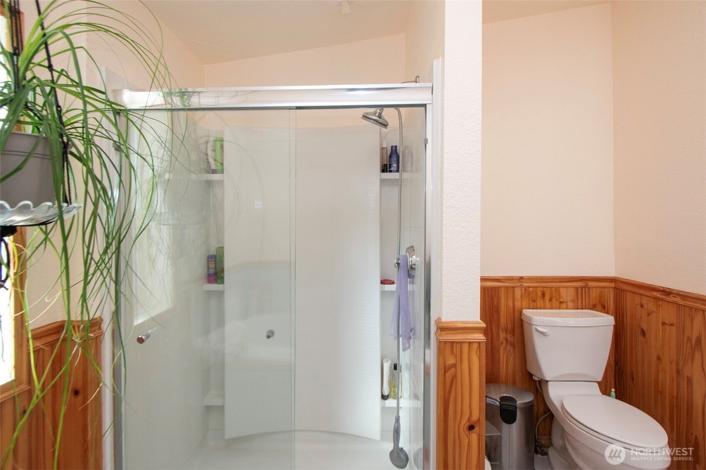 202 S Bayview Avenue , Port Angeles, WA 98362