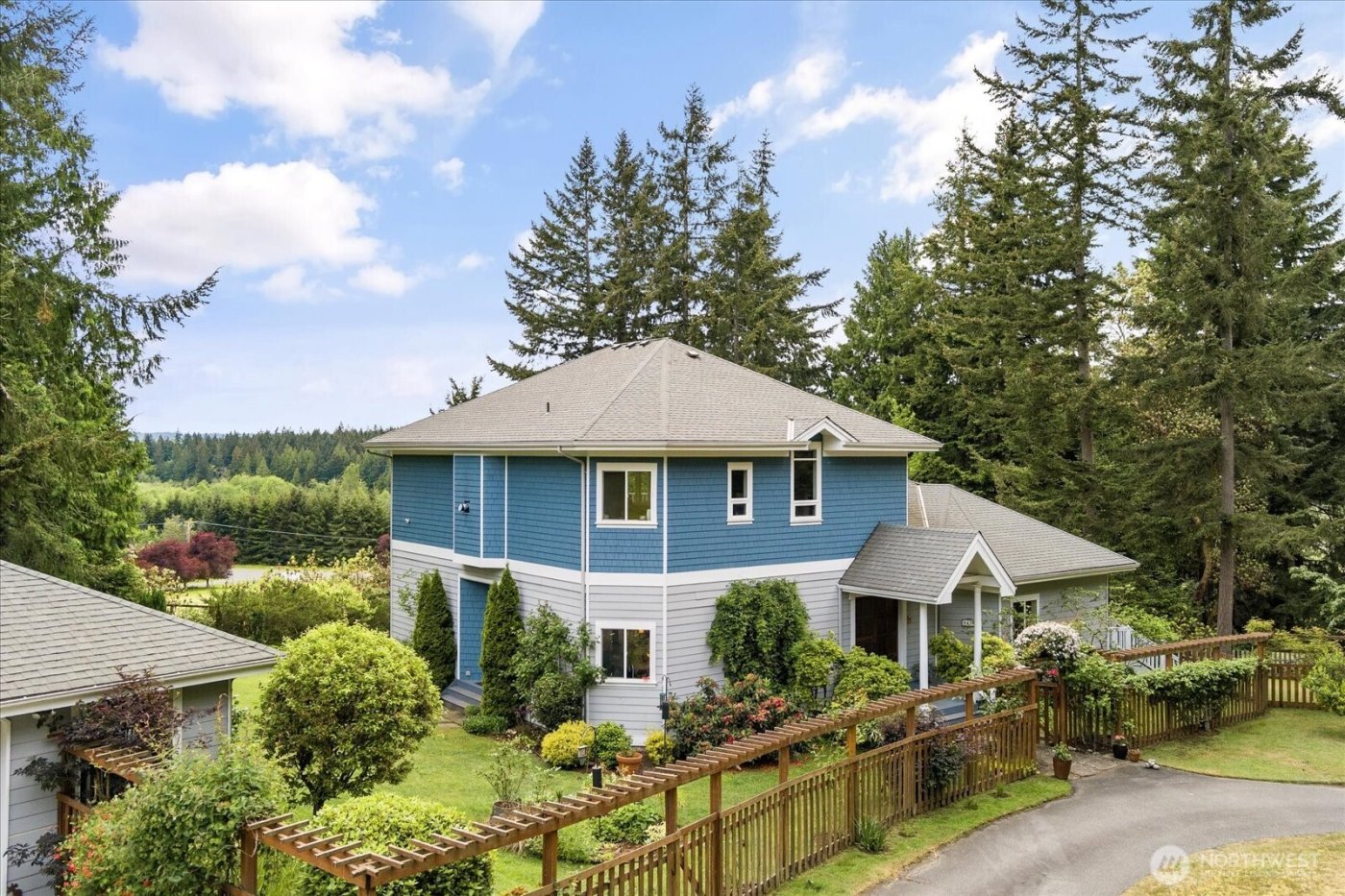 5427 Bayview Road , Langley, WA 98260