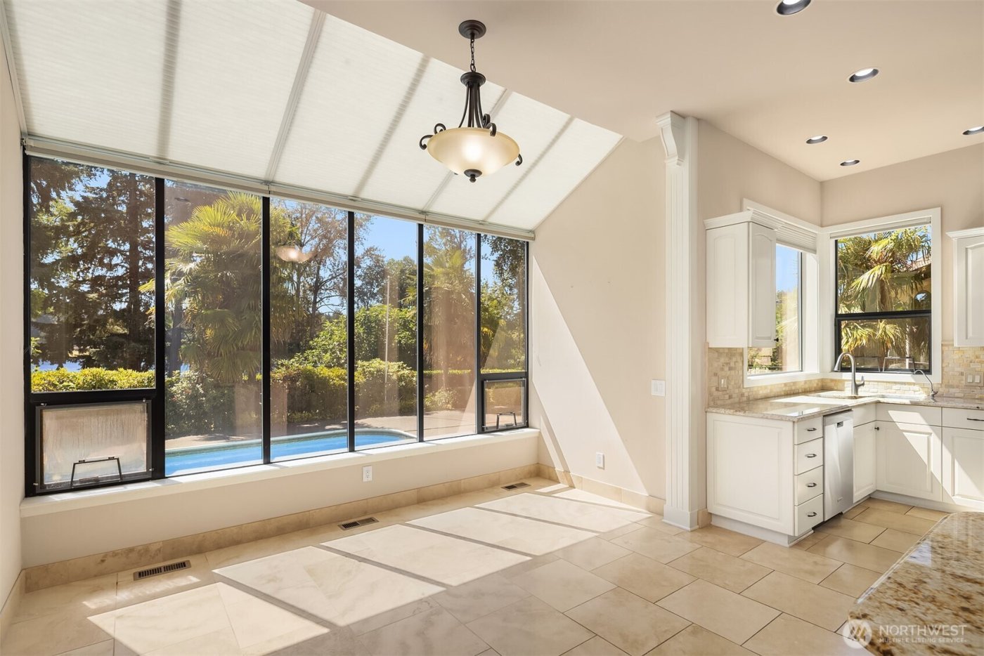 15805 SE 16th Street , Bellevue, WA 98008