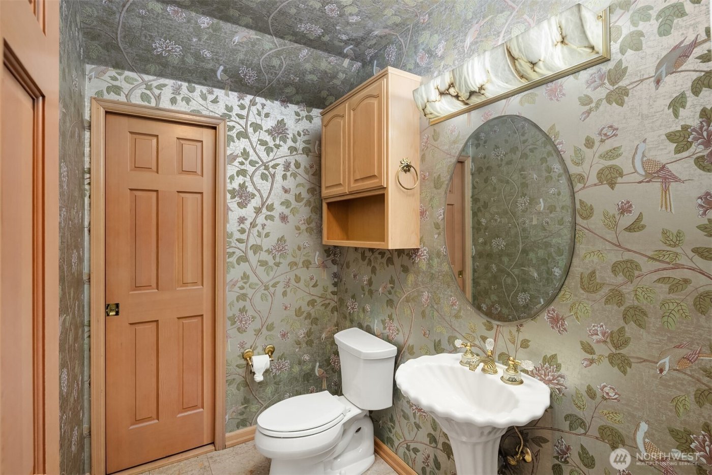 15805 SE 16th Street , Bellevue, WA 98008