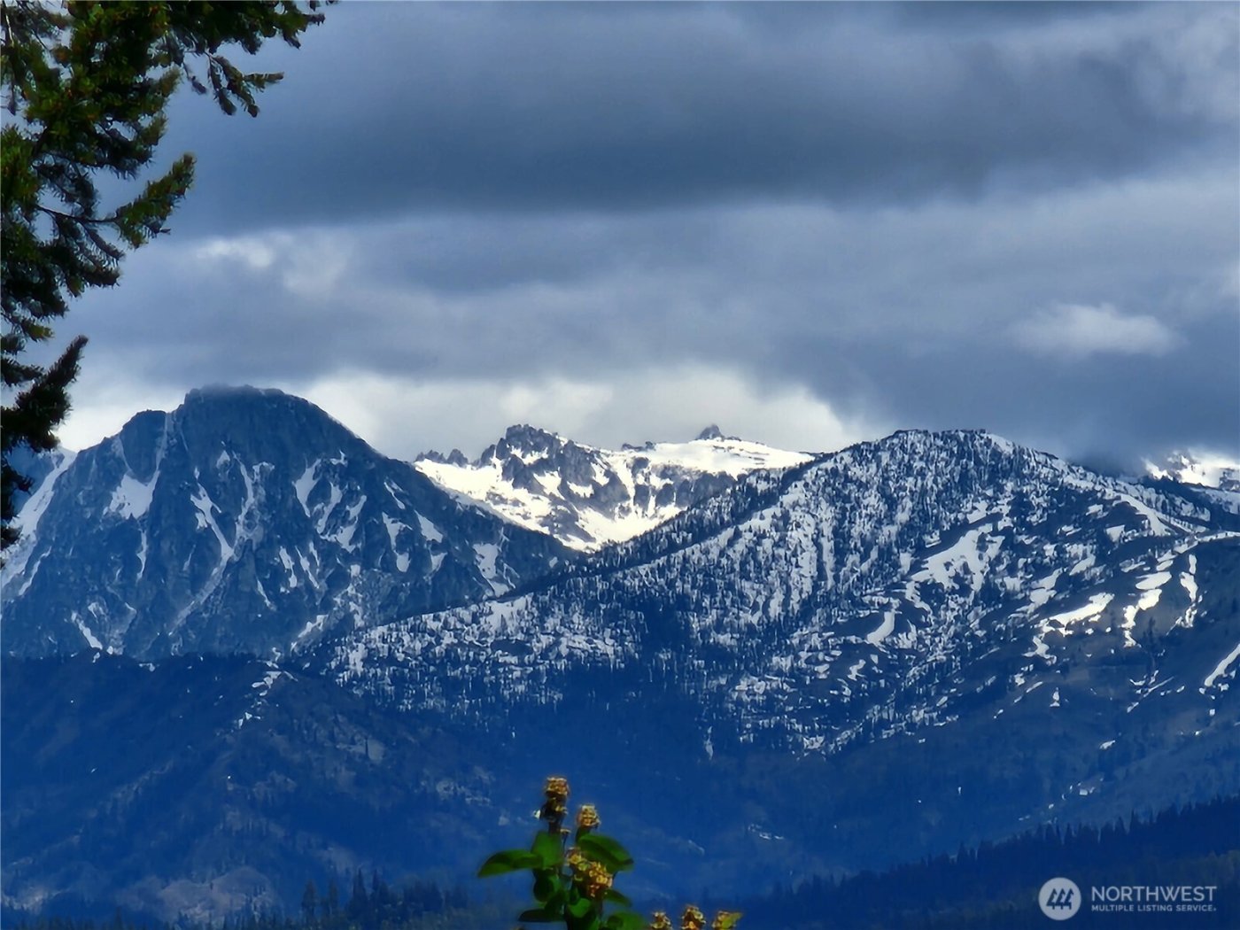 1 Black Hawk Drive , Cle Elum, WA 98922