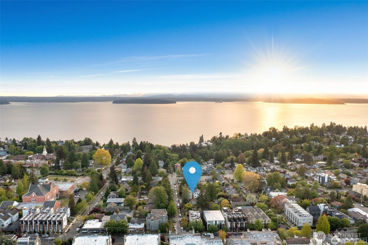 4326 A SW Mills Street , Seattle, WA 98136