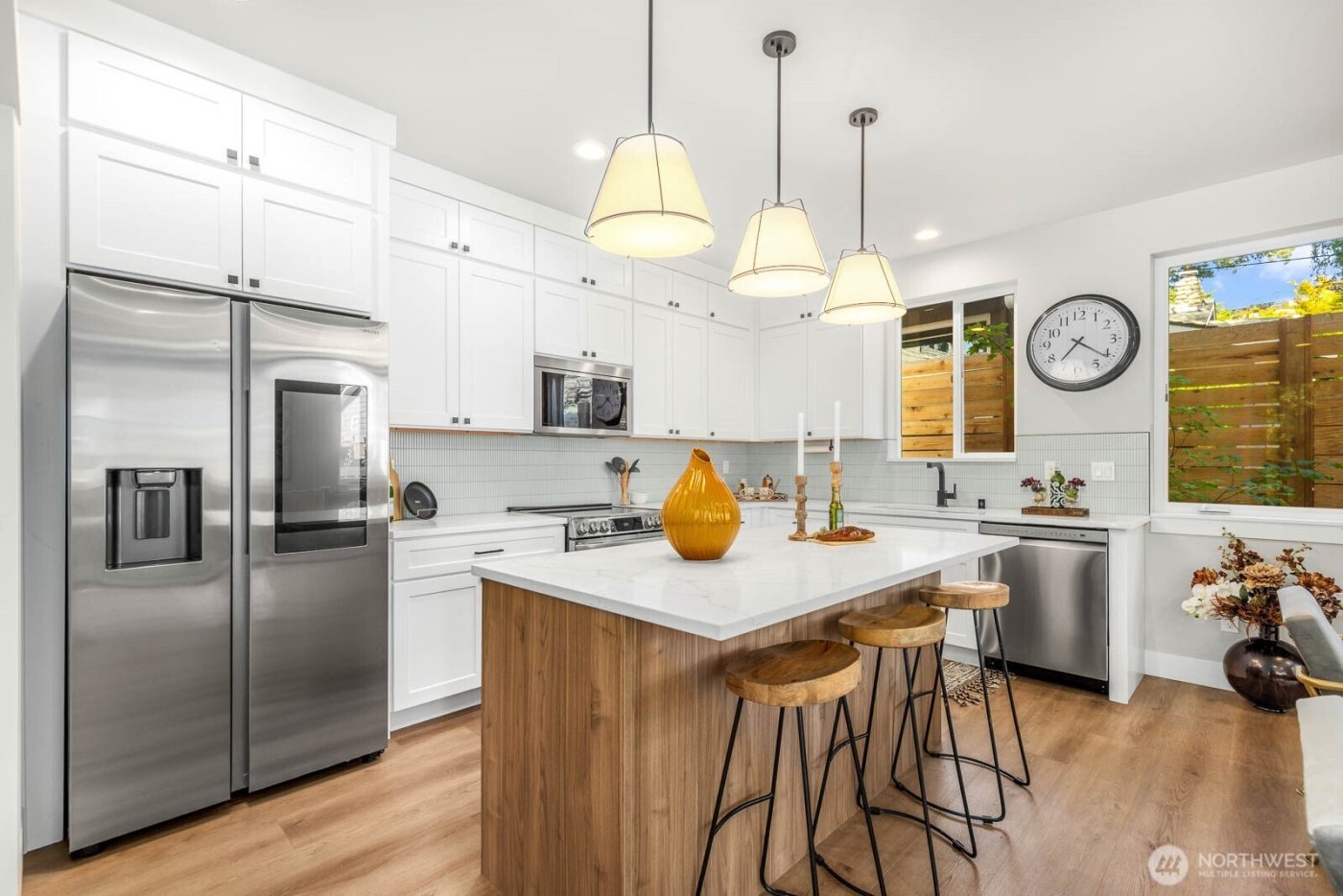 4326 A SW Mills Street , Seattle, WA 98136