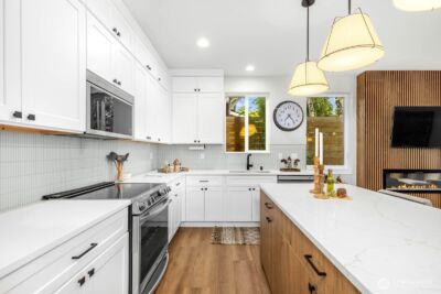 4326 A SW Mills Street , Seattle, WA 98136 - Photo 10