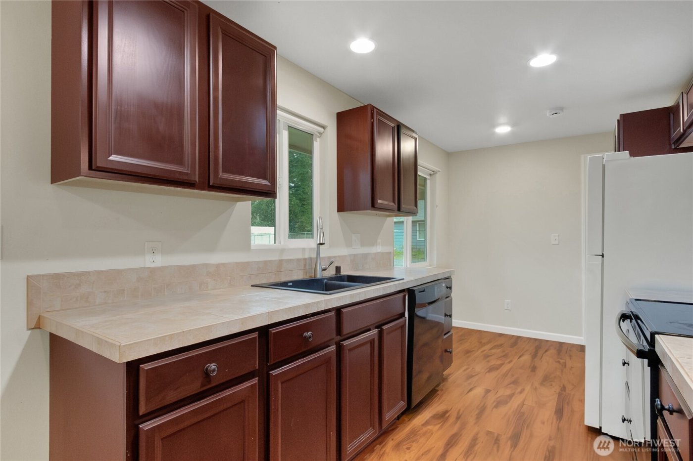 9022 Lorraine Avenue S, Lakewood, WA 98499