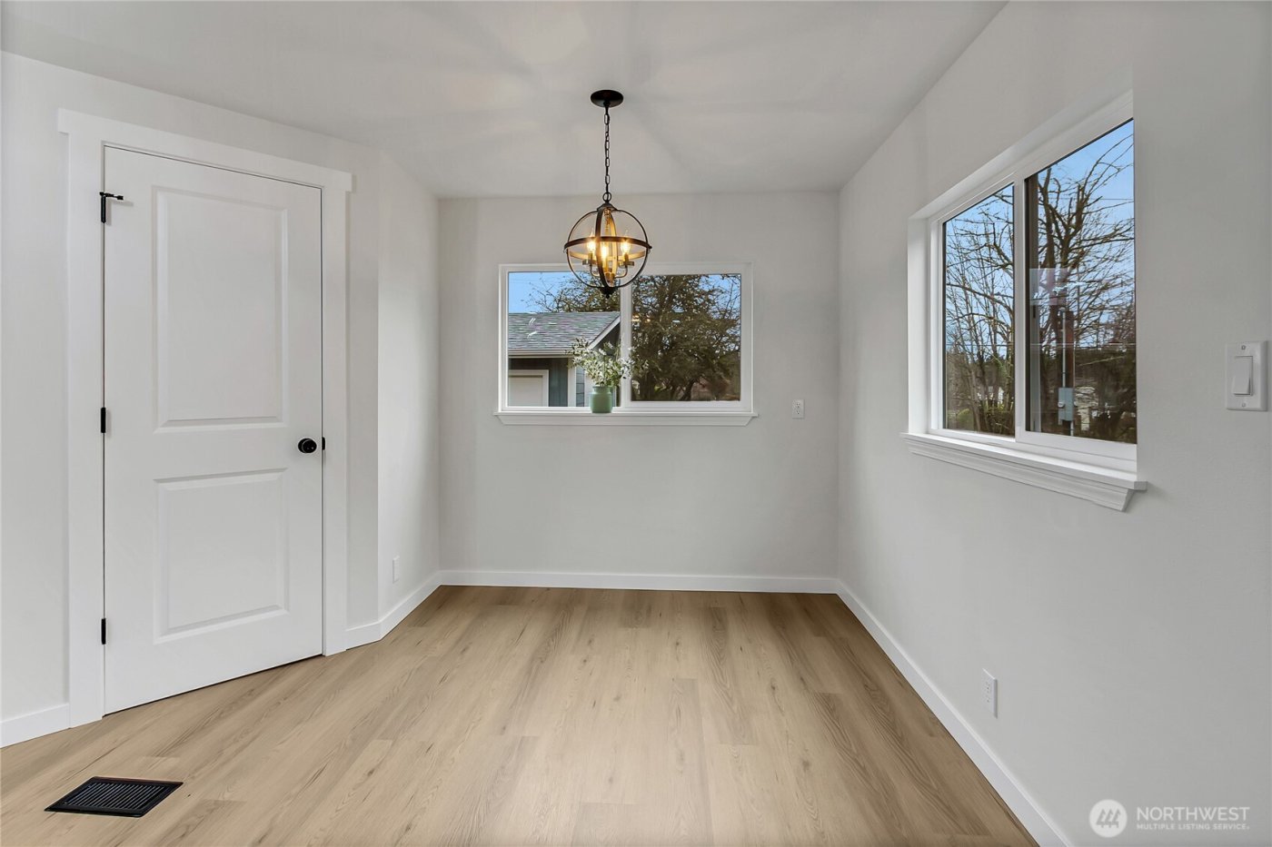 21215 Orting Kapowsin Hwy E , Graham, WA 98338