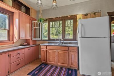 27525 W Lake Riley Road , Arlington, WA 98223 - Photo 17