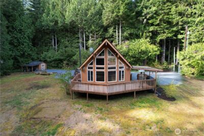 27525 W Lake Riley Road , Arlington, WA 98223 - Photo 23