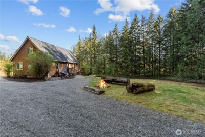 27525 W Lake Riley Road , Arlington, WA 98223 - Photo 24