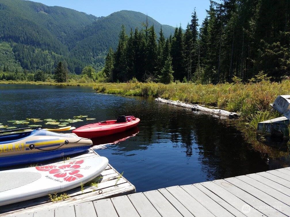 27525 W Lake Riley Road , Arlington, WA 98223