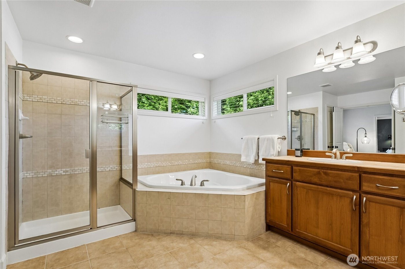 4220 67th Avenue Ct W, University Place, WA 98466