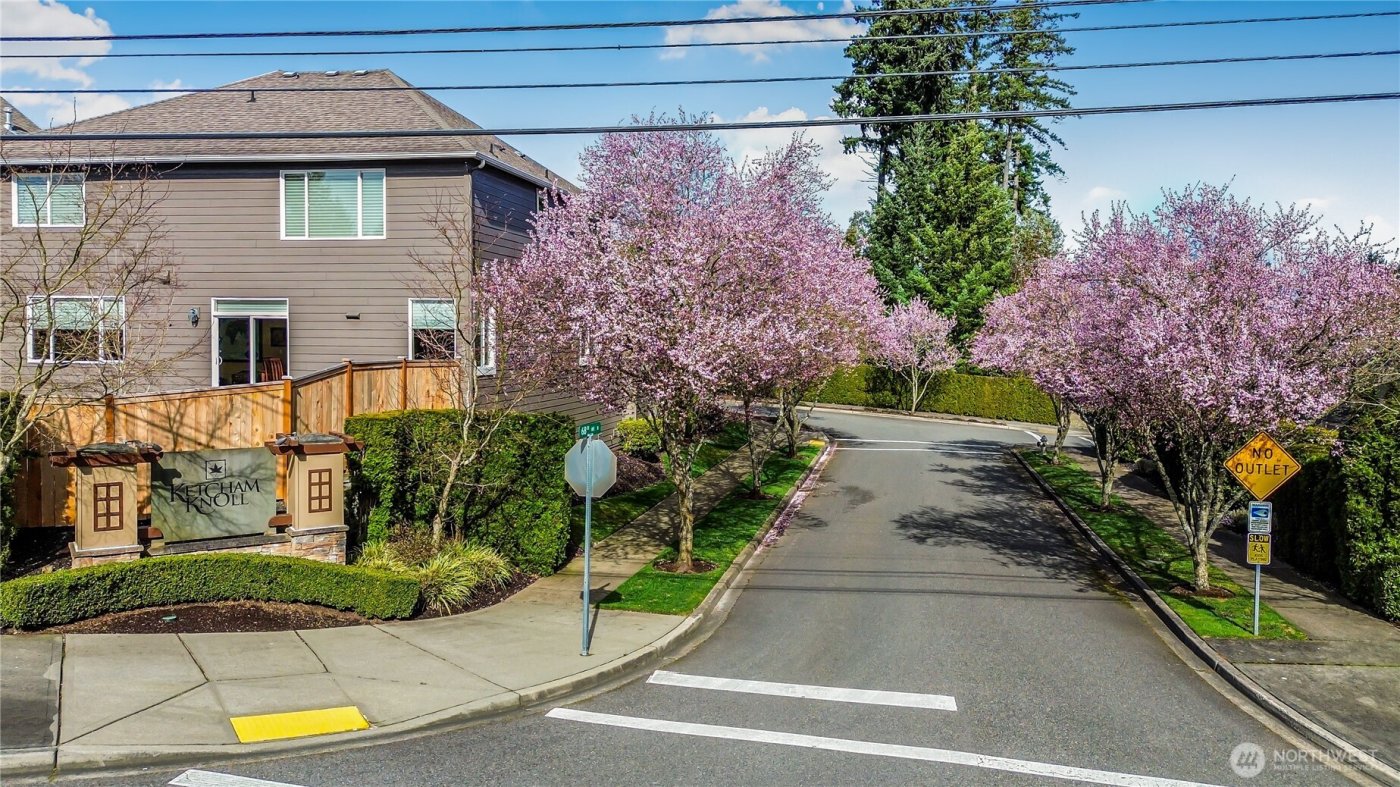 4220 67th Avenue Ct W, University Place, WA 98466