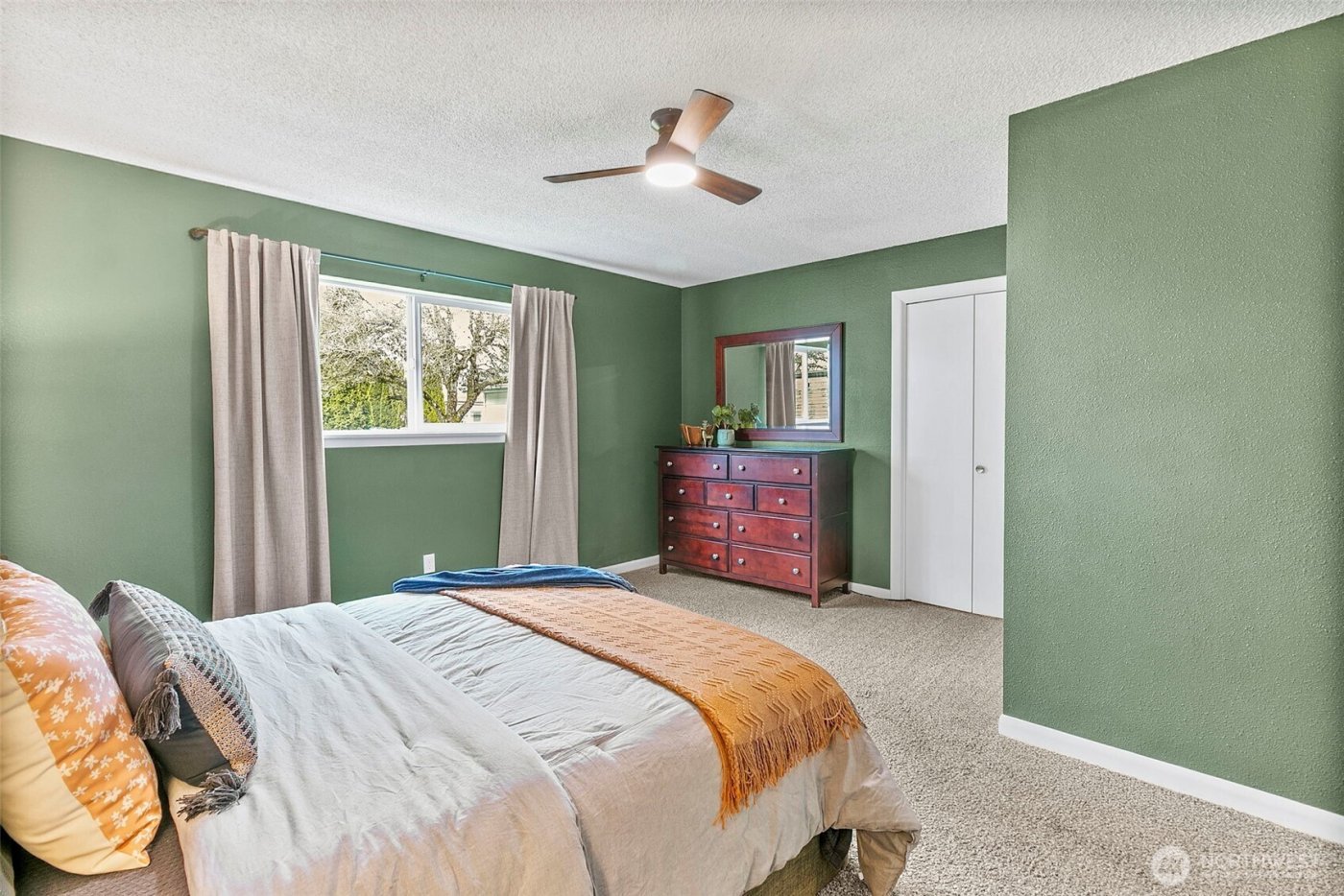 269 S Cedar Street , Buckley, WA 98321-2803