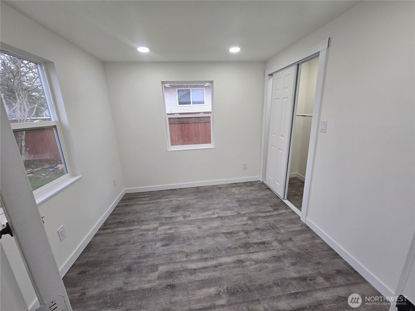 437 D Street , Blaine, WA 98230