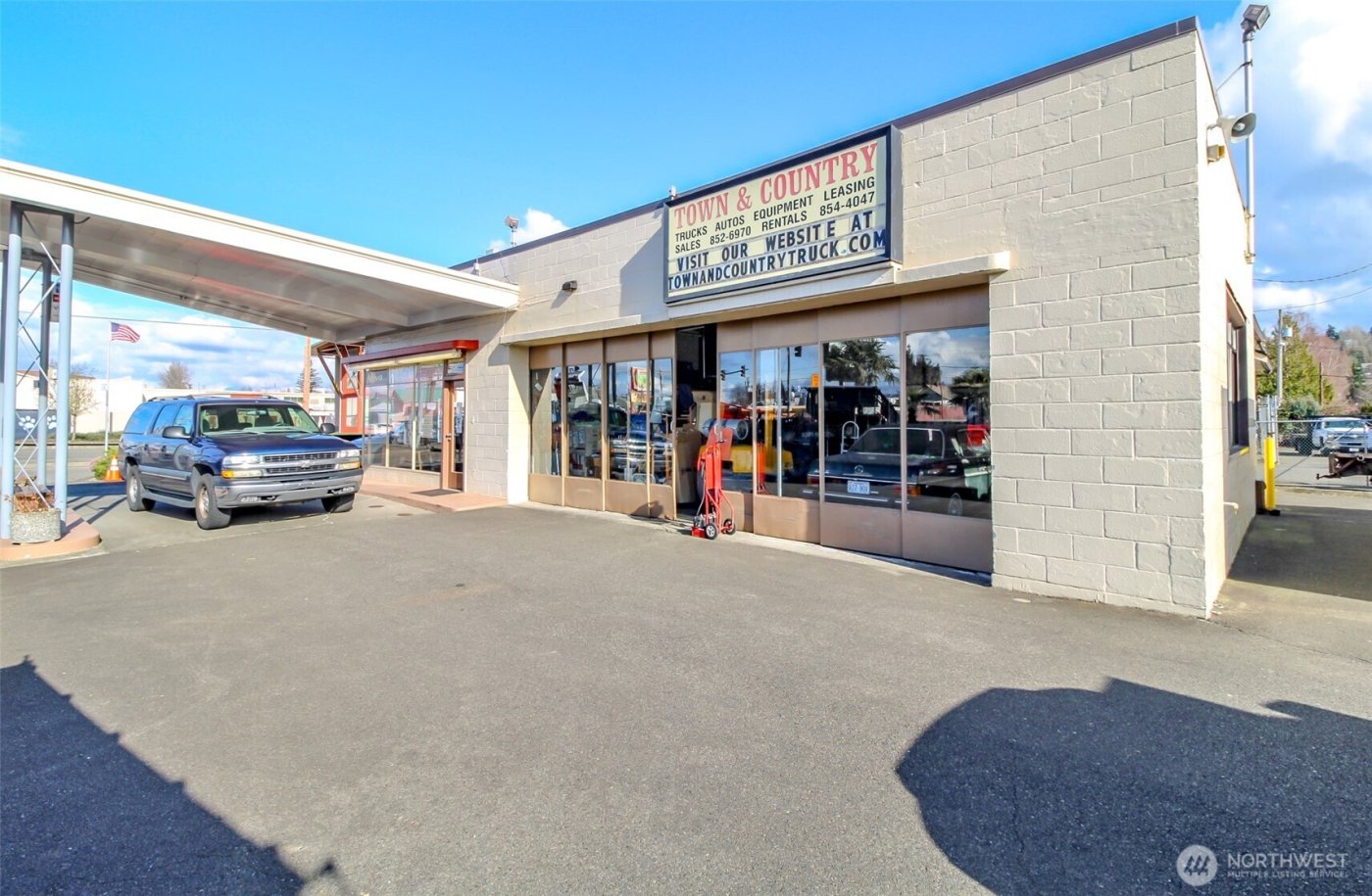 418 Central Avenue N, Kent, WA 98032