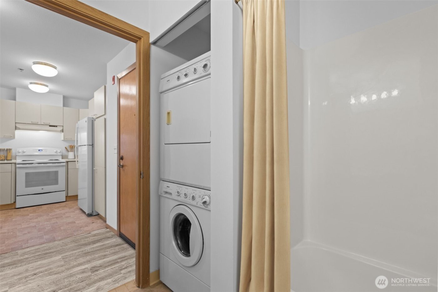 1822 152nd Avenue NE #E-308, Bellevue, WA 98007