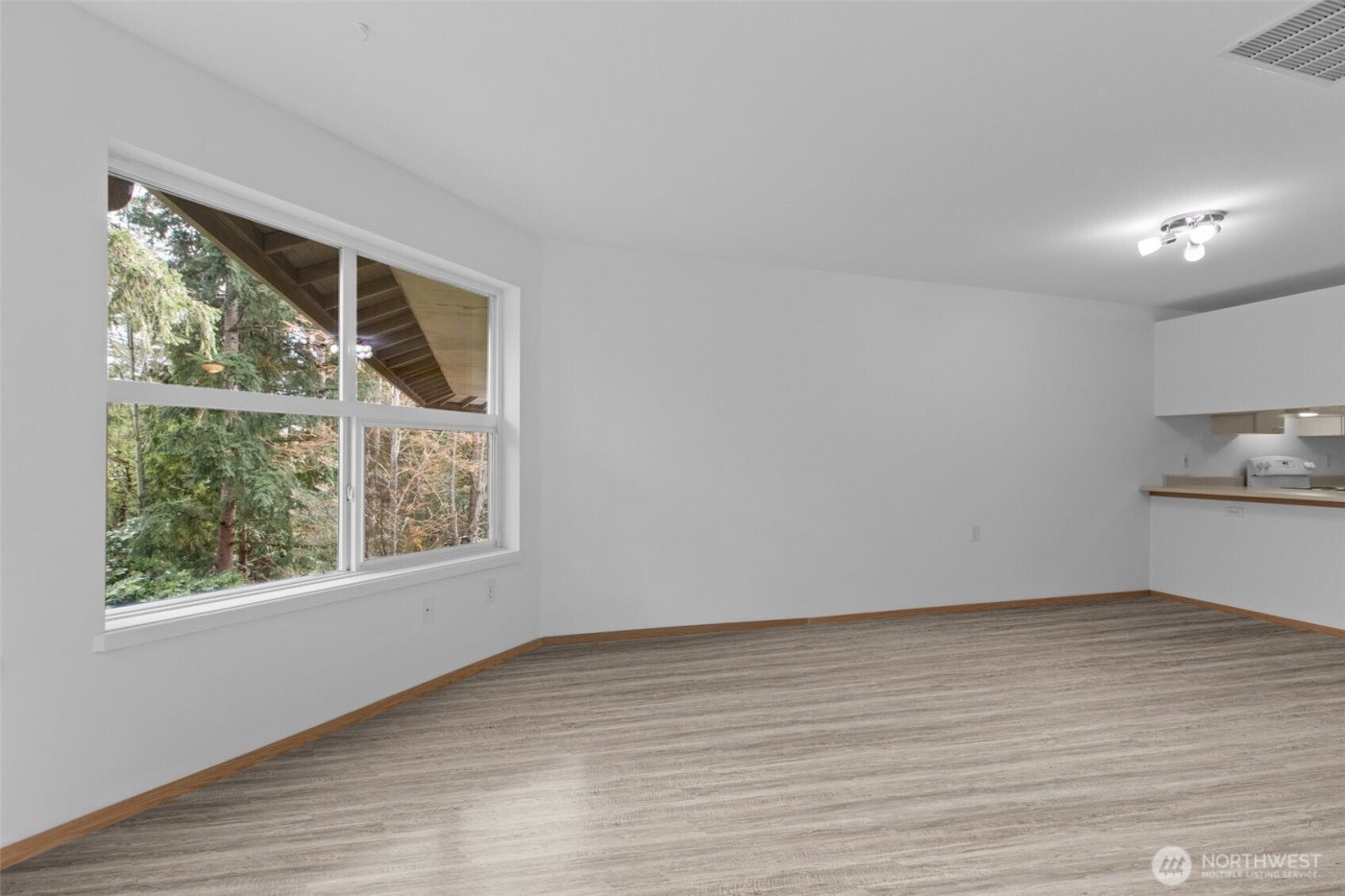 1822 152nd Avenue NE #E-308, Bellevue, WA 98007