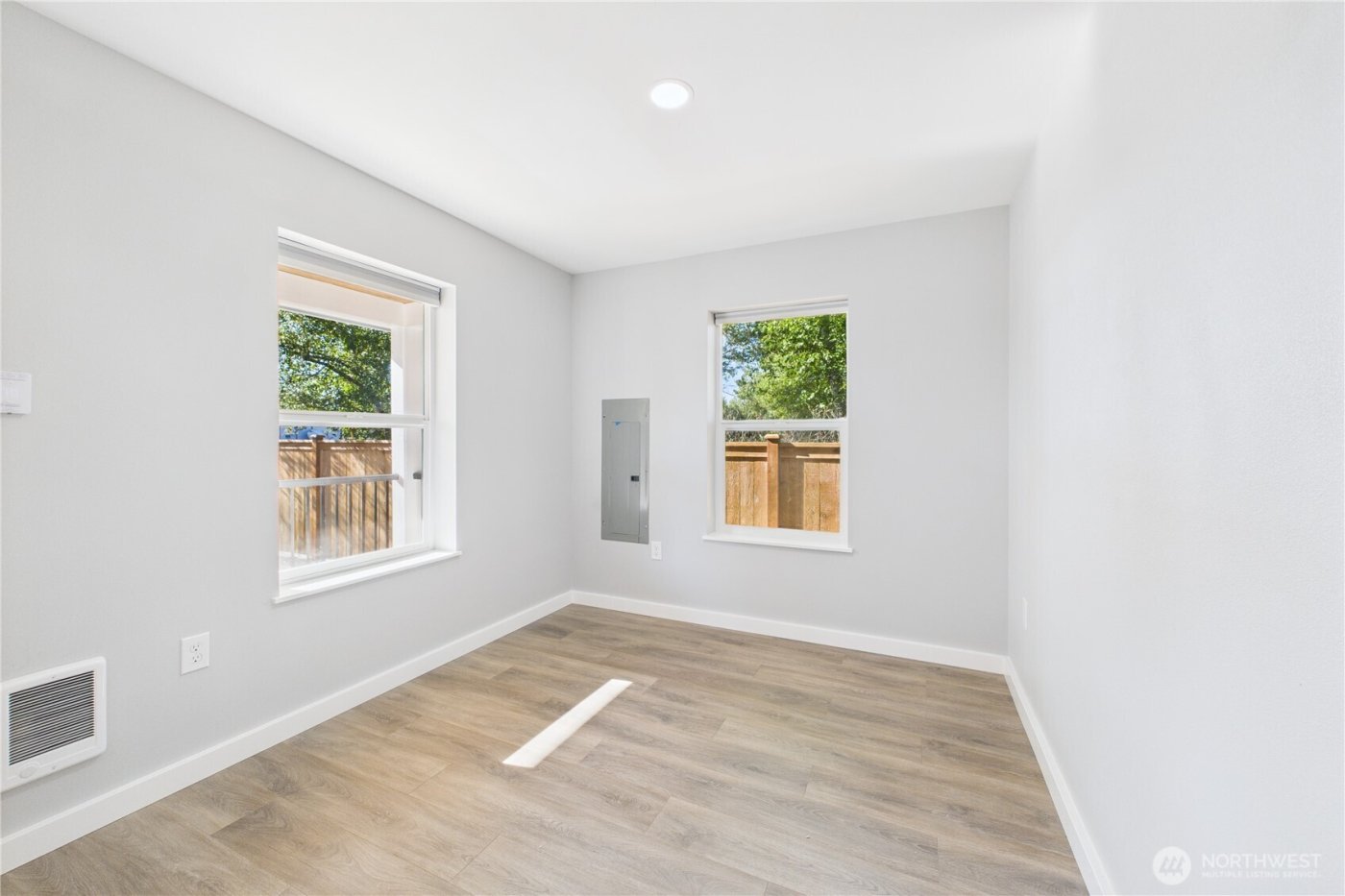 1002 E Delilah Rose Lane , Westport, WA 98595