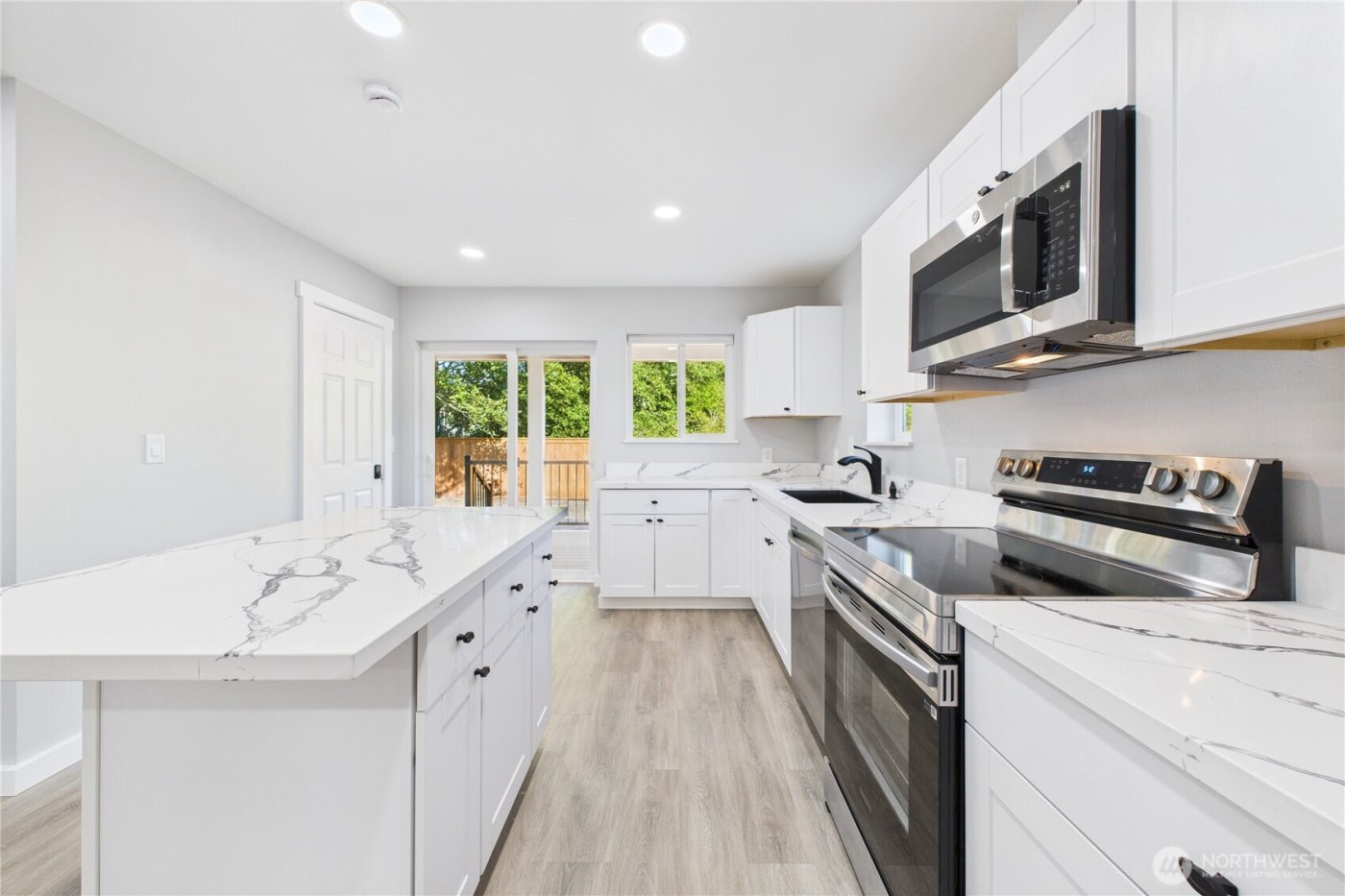 1002 E Delilah Rose Lane , Westport, WA 98595