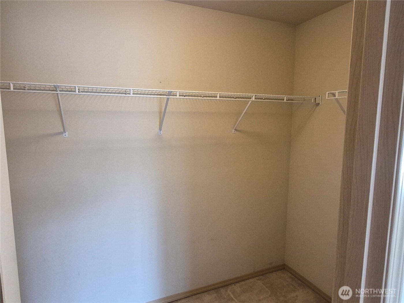 1725 E 41st , Tacoma, WA 98404