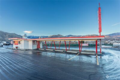 120 Rock Island Road , East Wenatchee, WA 98802 - Photo 2