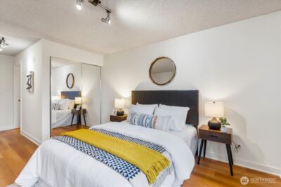 732 11th Avenue E #404, Seattle, WA 98102 - Photo 23