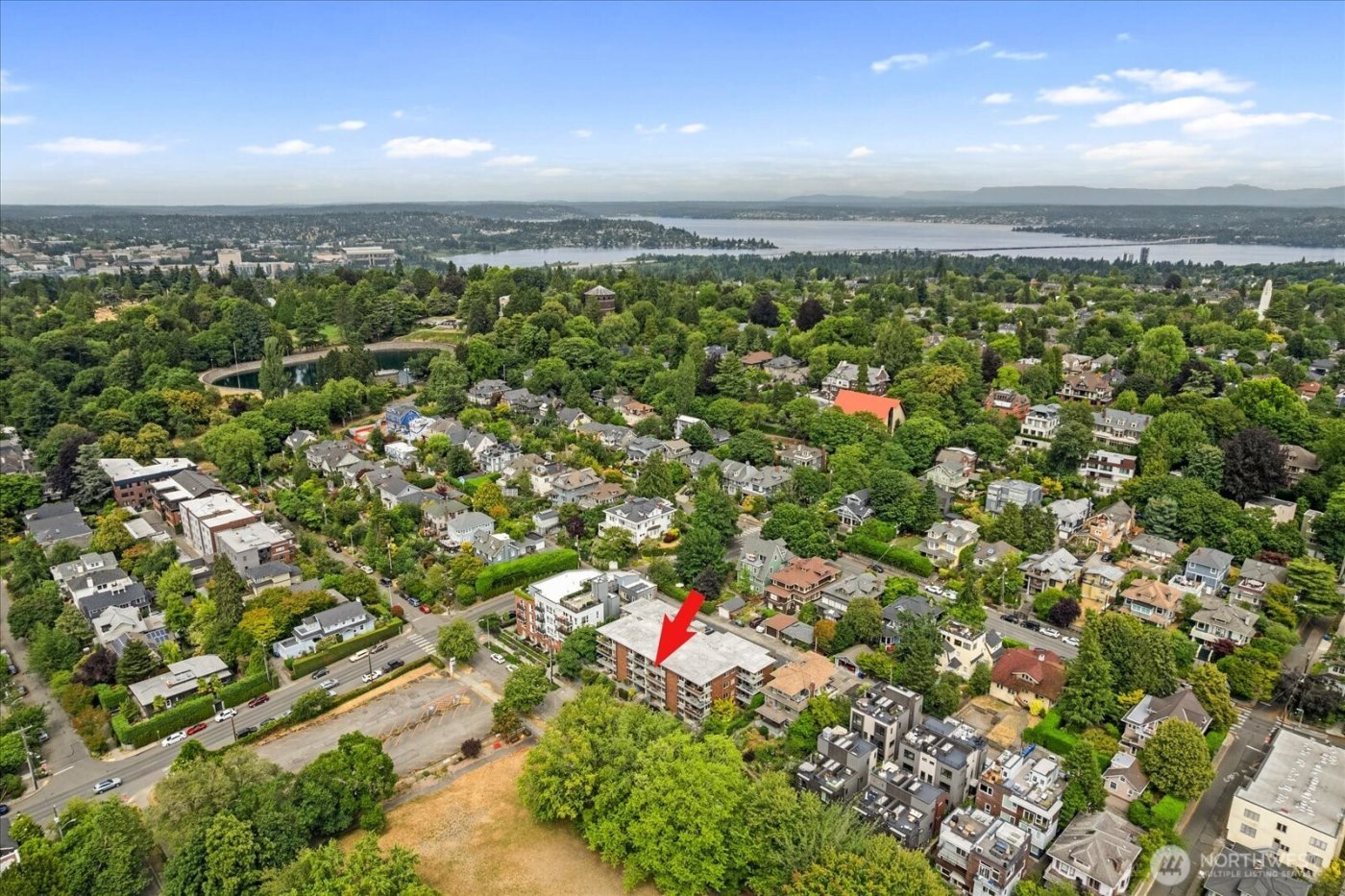 732 11th Avenue E #404, Seattle, WA 98102