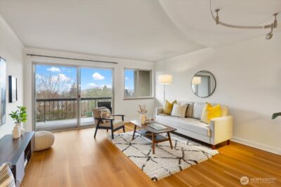 732 11th Avenue E #404, Seattle, WA 98102 - Photo 8