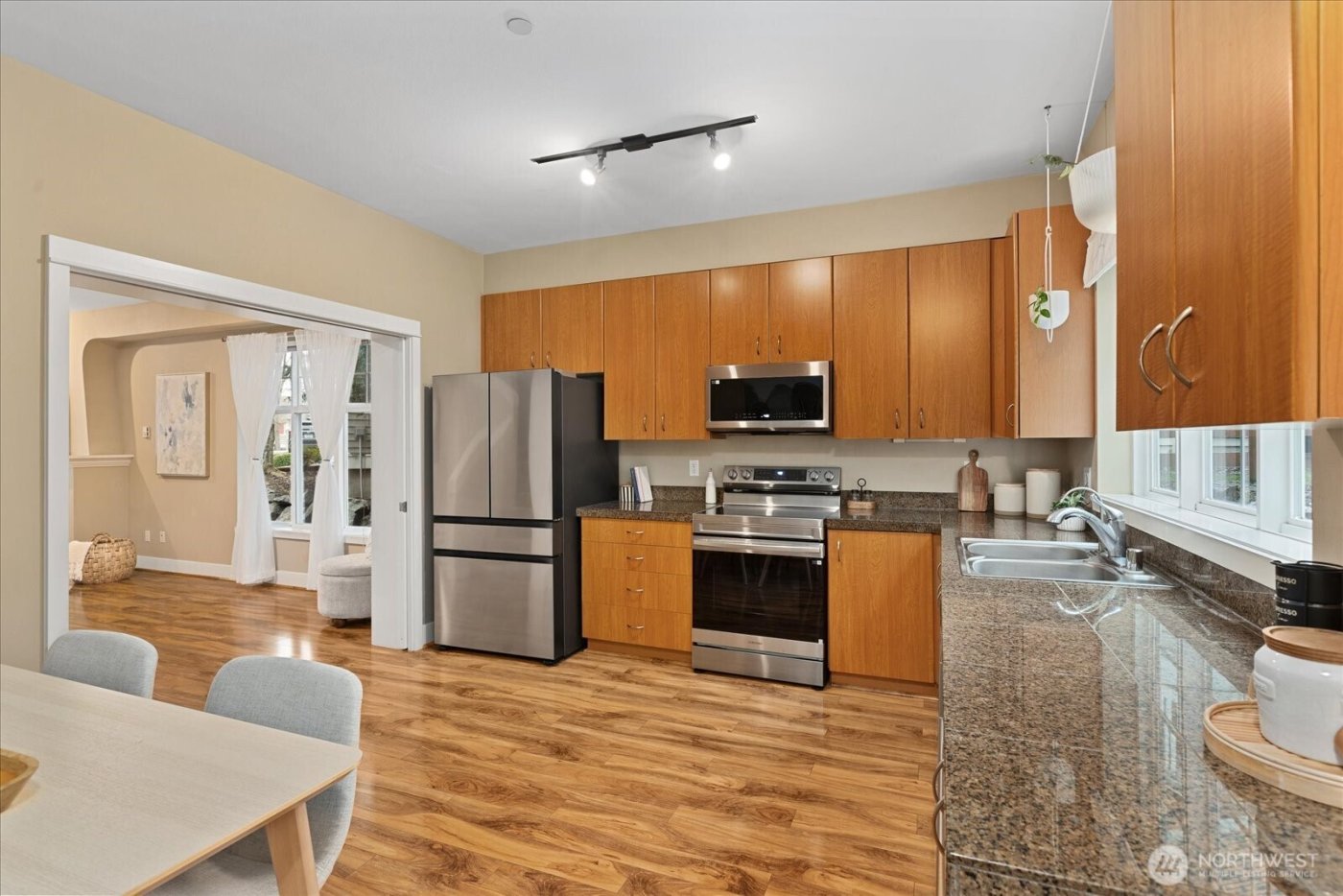 22668 NE Alder Crest Lane , Redmond, WA 98053