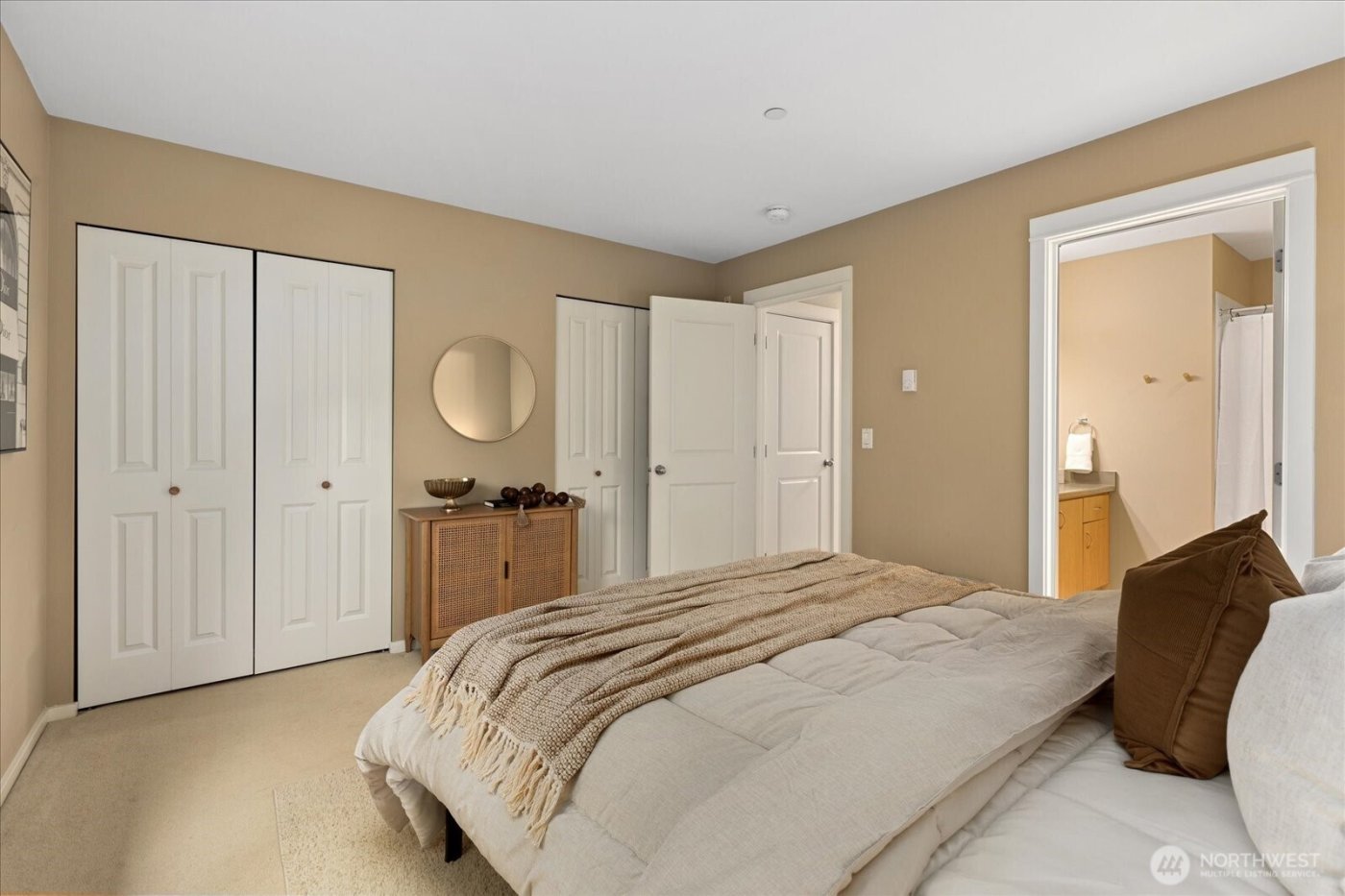 22668 NE Alder Crest Lane , Redmond, WA 98053