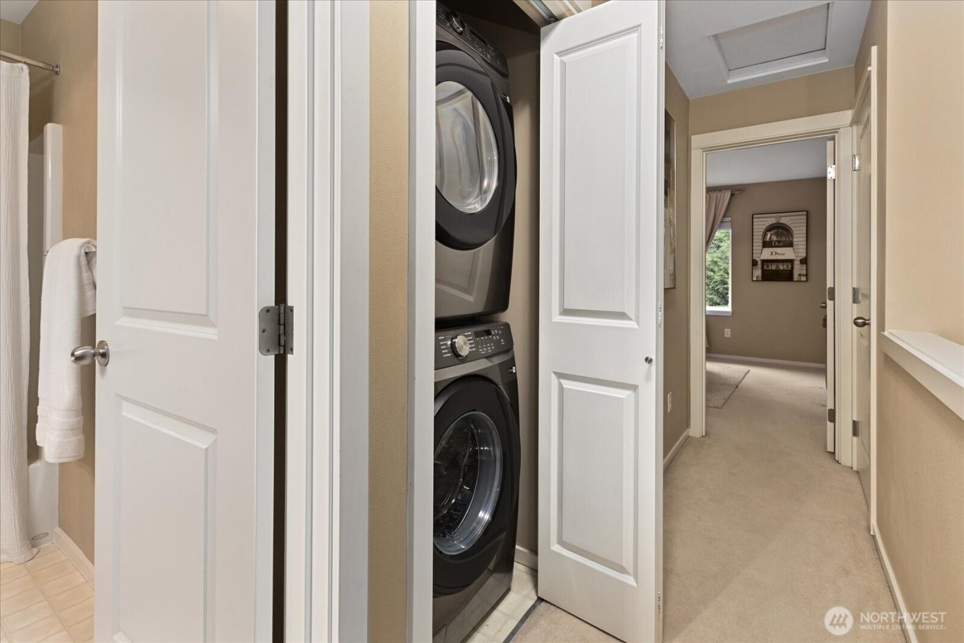 22668 NE Alder Crest Lane , Redmond, WA 98053