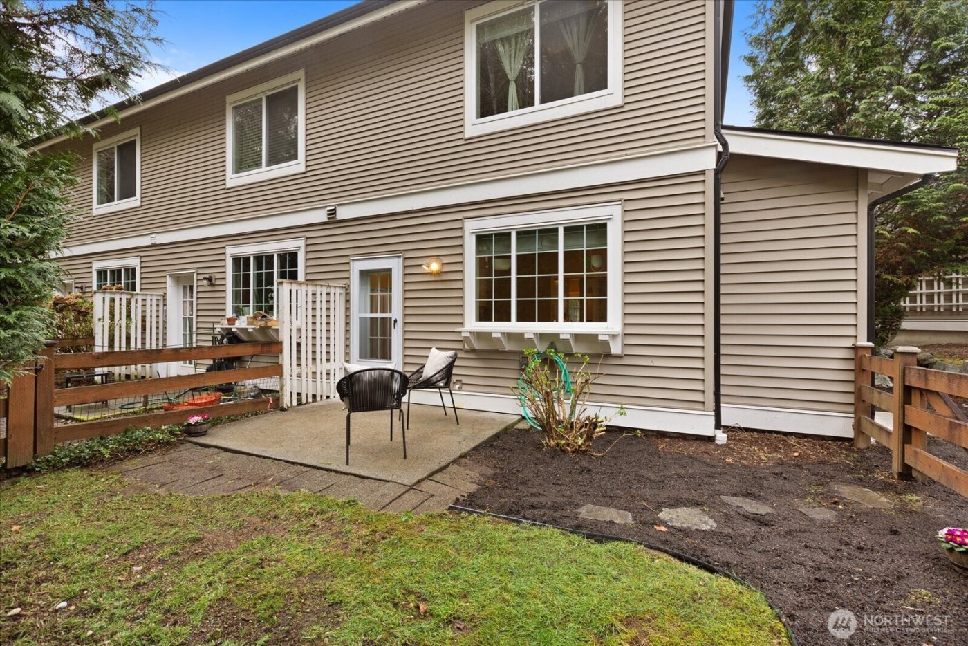 22668 NE Alder Crest Lane , Redmond, WA 98053