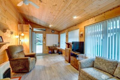 38 Gold Nugget Road , Deming, WA 98244 - Photo 5