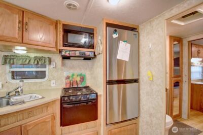 38 Gold Nugget Road , Deming, WA 98244 - Photo 9