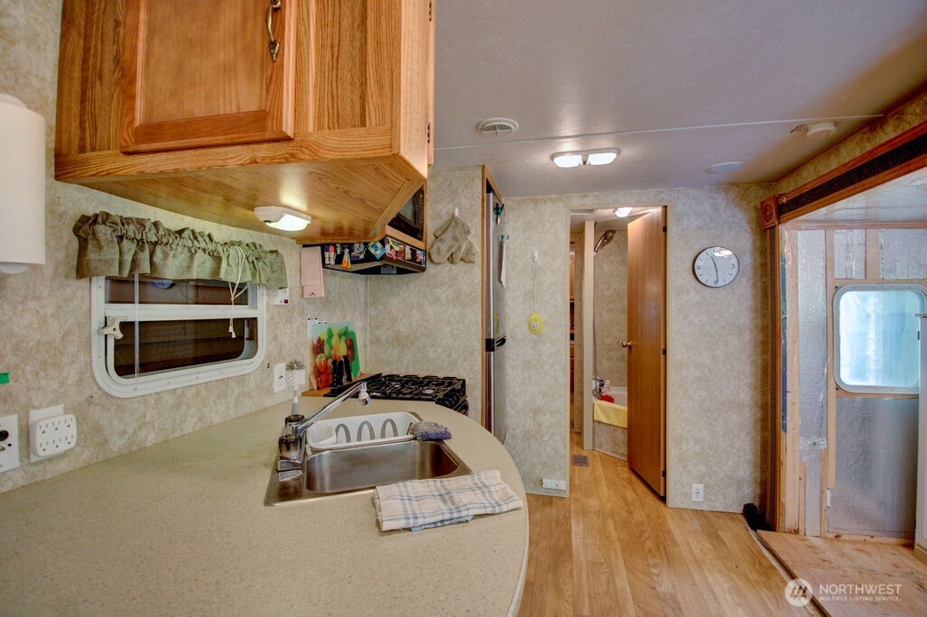 38 Gold Nugget Road , Deming, WA 98244