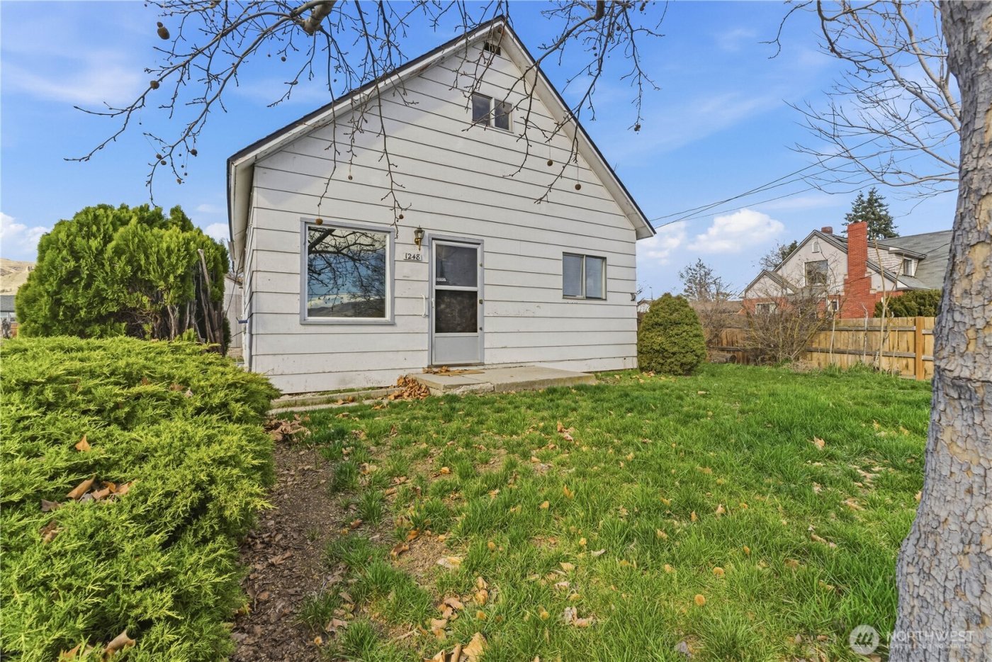 1248 S Mission Street , Wenatchee, WA 98801