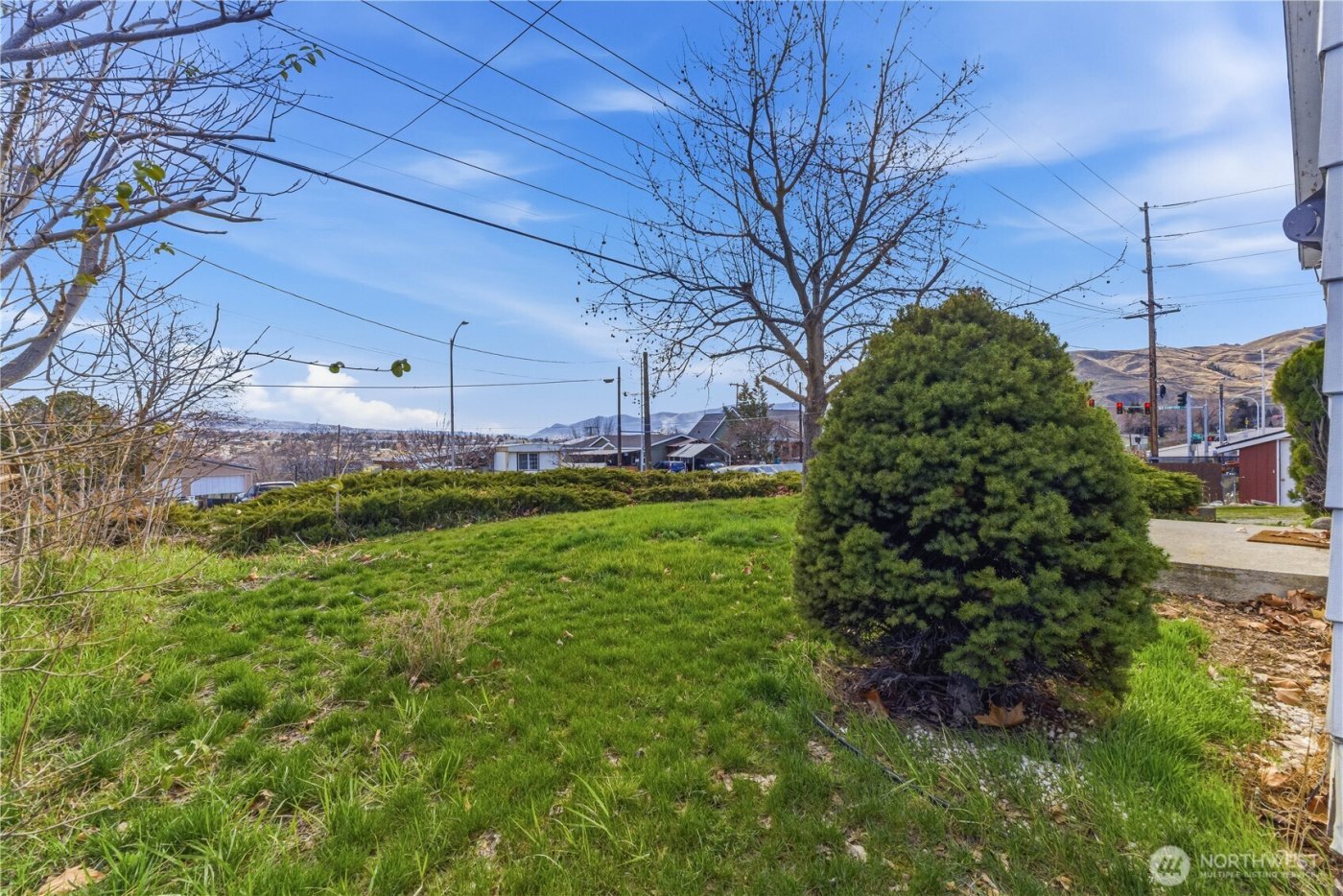 1248 S Mission Street , Wenatchee, WA 98801