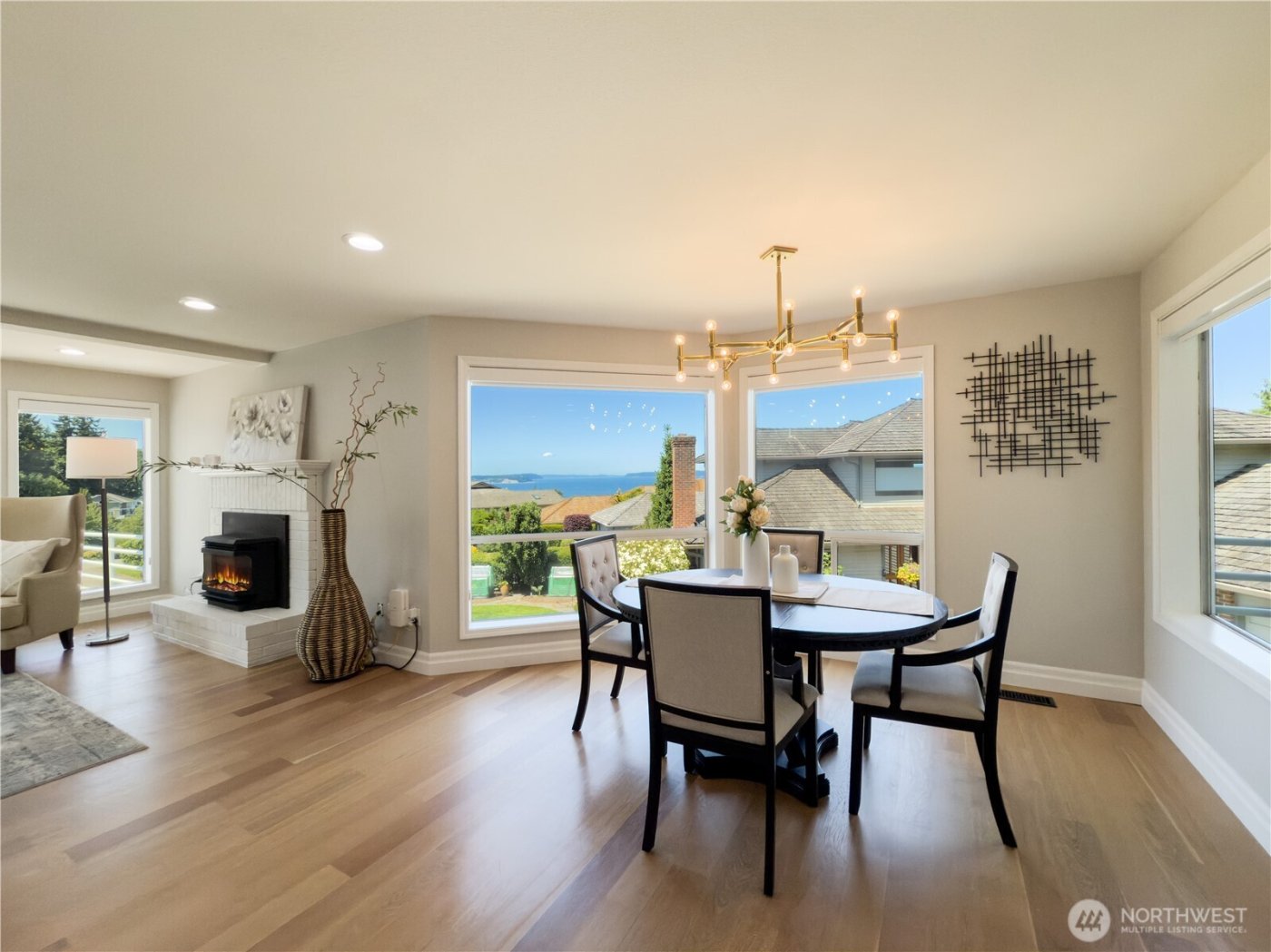 1621 Edgemoor Lane , Everett, WA 98203