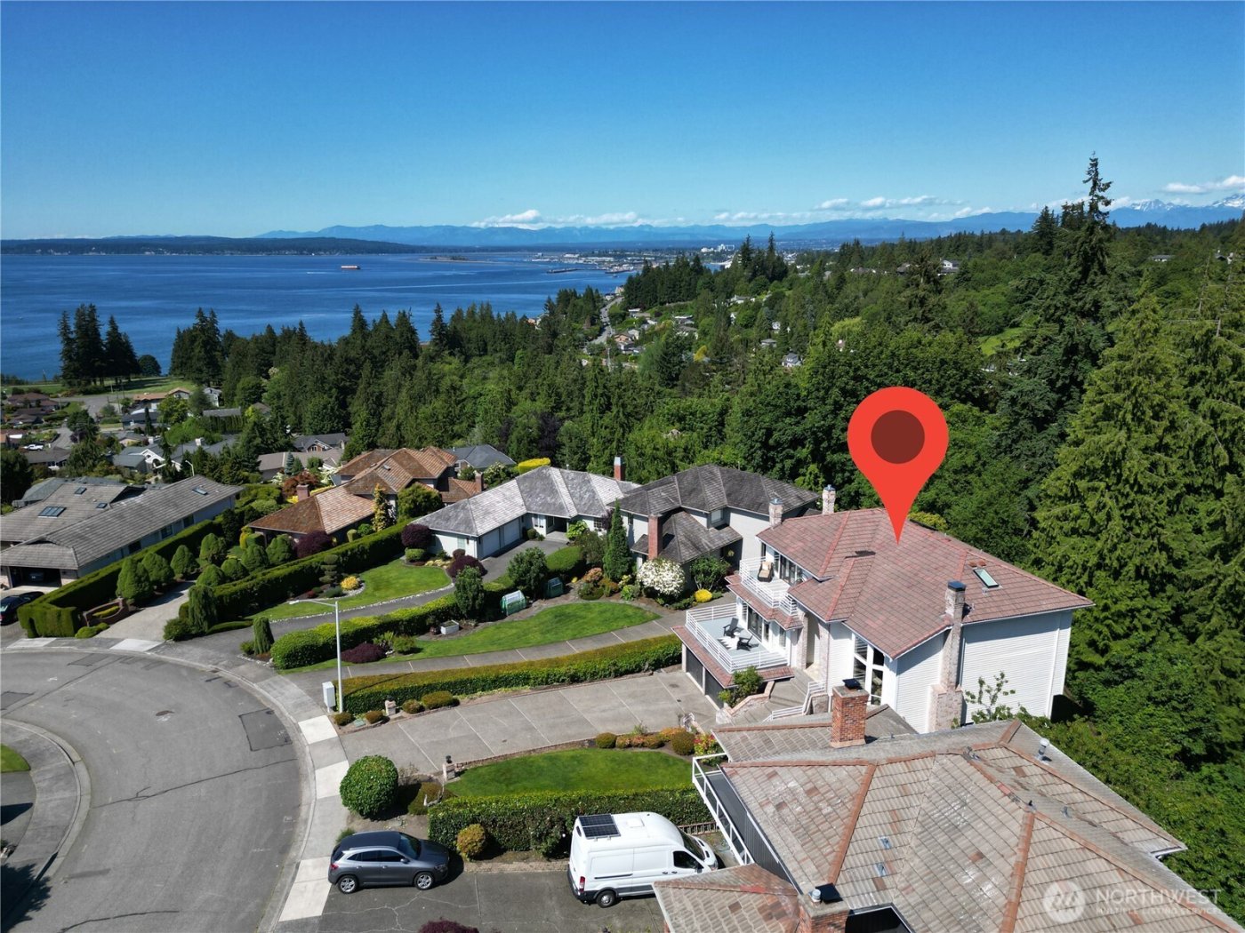 1621 Edgemoor Lane , Everett, WA 98203