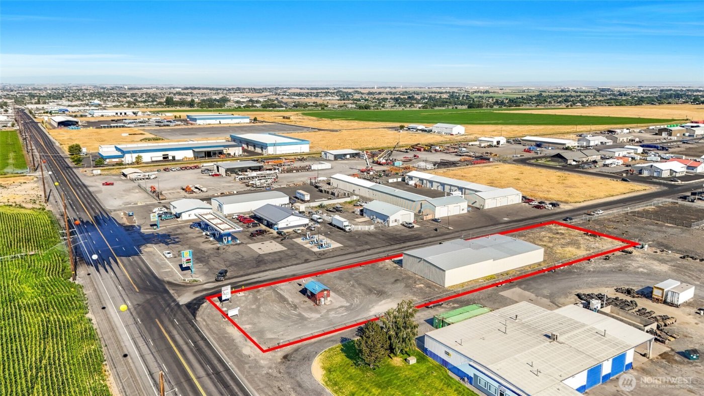 3057 NE Bell Road , Moses Lake, WA 98837