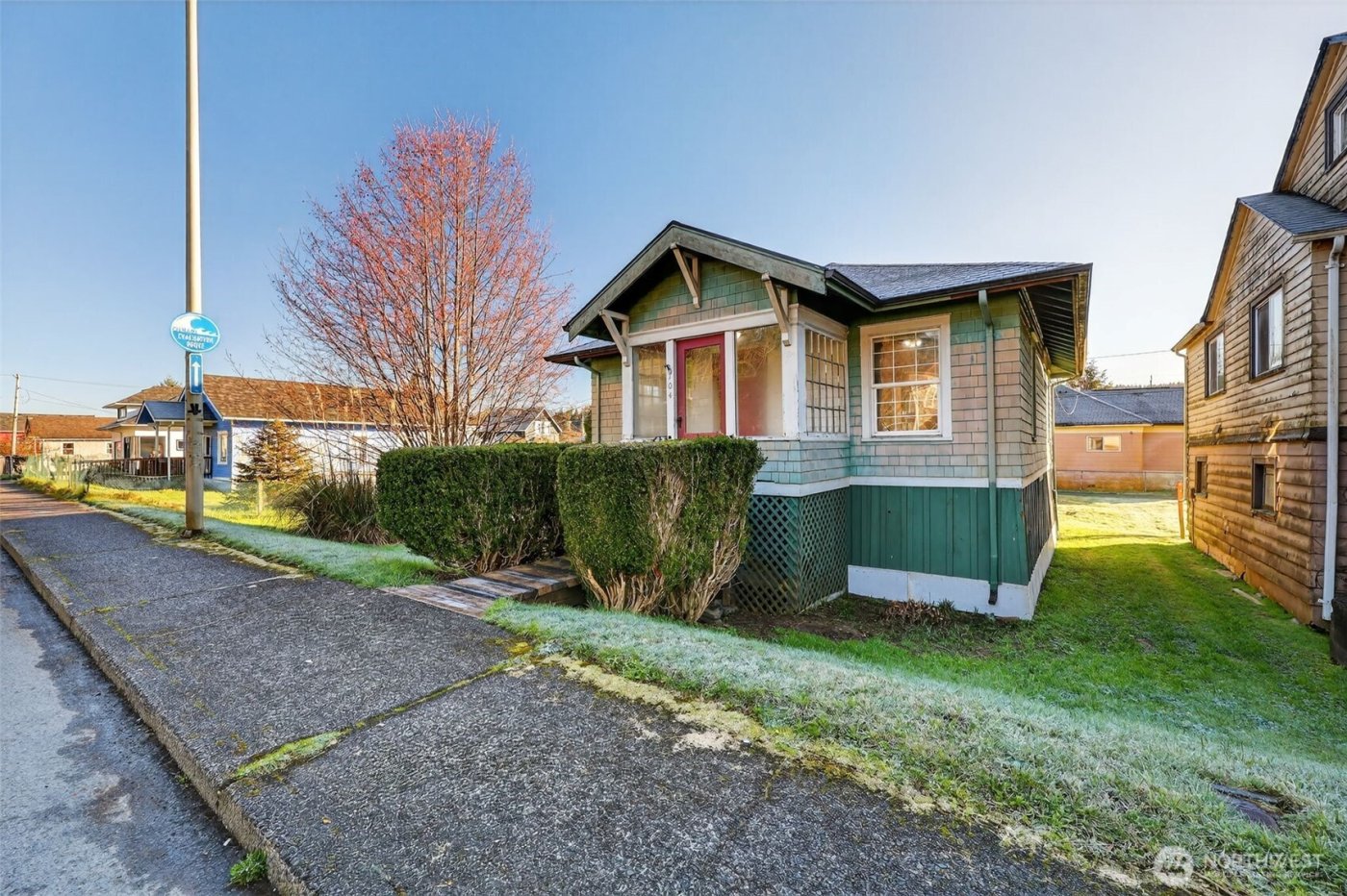 704 Lincoln Street , Hoquiam, WA 98550