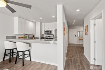 321 10th Avenue S #705, Seattle, WA 98104 - Photo 12