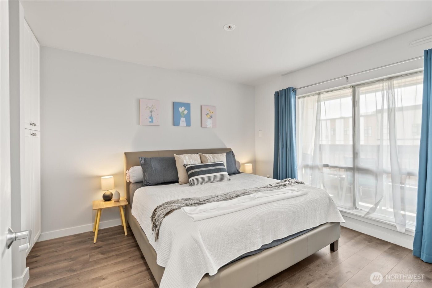 321 10th Avenue S #705, Seattle, WA 98104