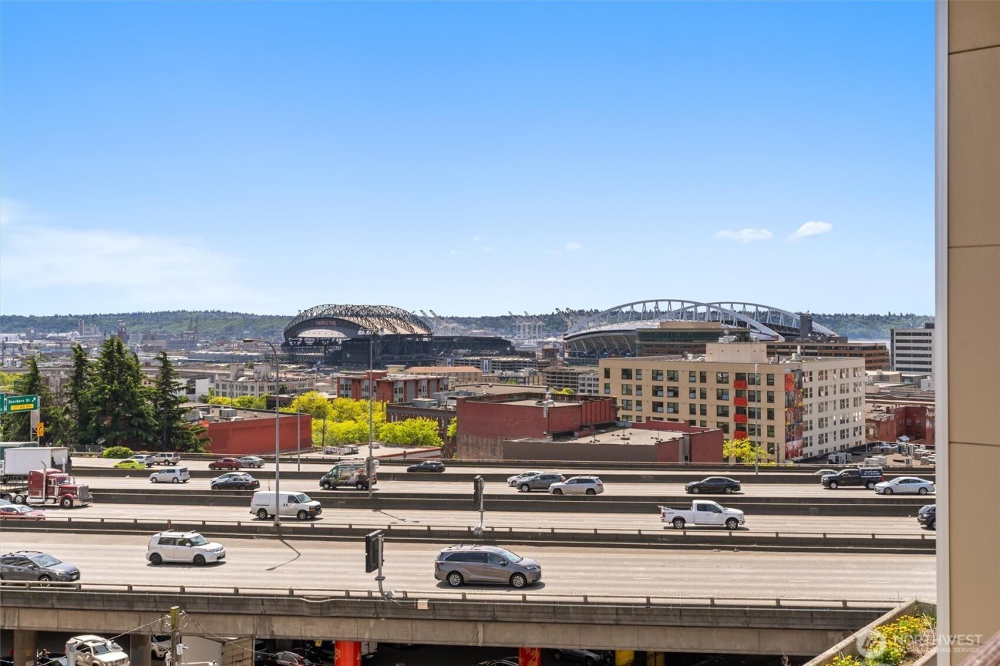 321 10th Avenue S #705, Seattle, WA 98104