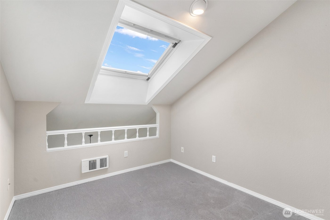 18604 48th Place S, SeaTac, WA 98188