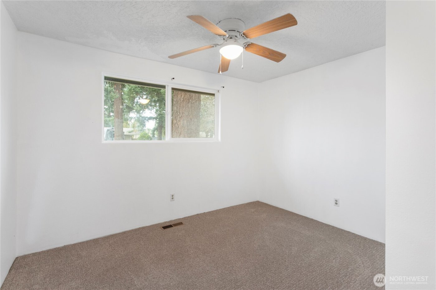 14011 NE 85th Street , Vancouver, WA 98682