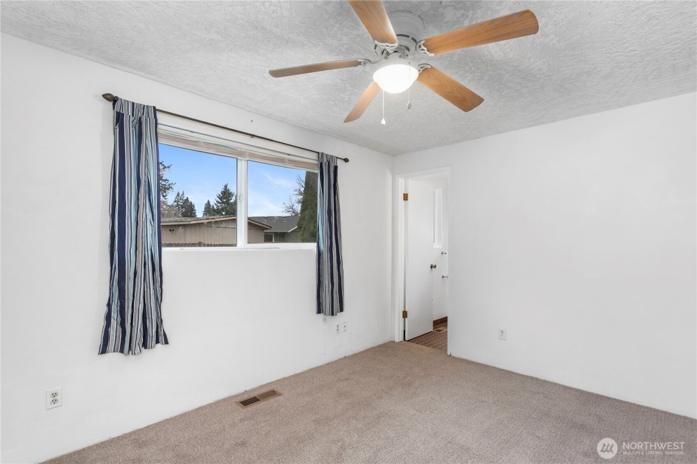 14011 NE 85th Street , Vancouver, WA 98682