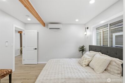 1927 42nd Avenue SW, Seattle, WA 98116 - Photo 15